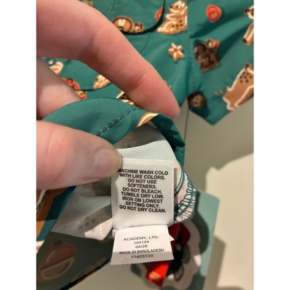 Magellan Outdoors Boys Holiday Cookies Fishing Shirt Shorts Set Green 2T NEW - Picture 7 of 7